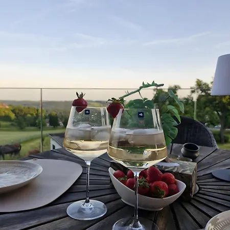 Alpenpanorama Apartamento *